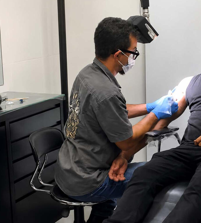 Untitled Lasombra Tattoo & PiercingRua Monsenhor Bicalho, 966 - Eldorado, Contagem - MG, CEP 32310-010Atendimento com privacidade total e foco absoluto na sua saúde e biossegurança.