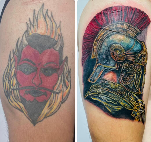 Antes e depois de cobertura de tatuagem antiga realizada por especialista em Cover Up no Eldorado.
